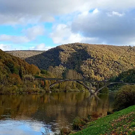 Les Reflets De Meuse *